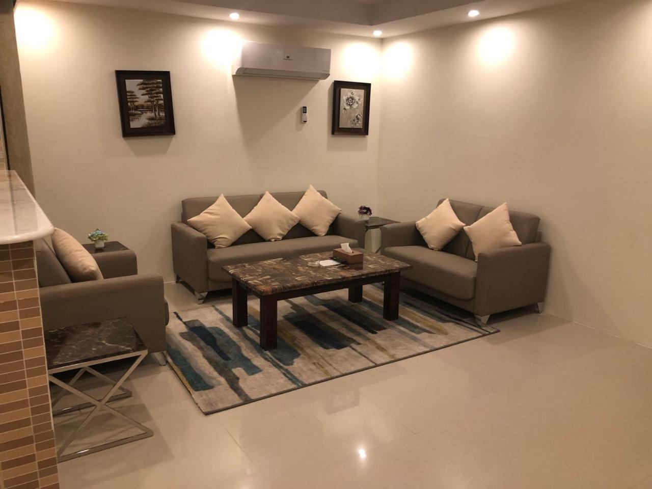 رؤية عنيزة - Vision Of Onaizah Hotel Екстериор снимка